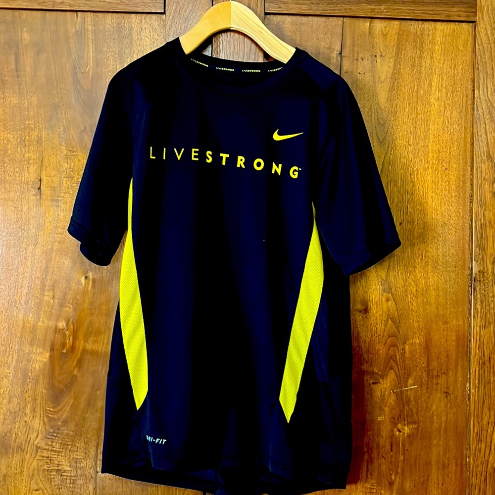 Nike livestrong Sri-fit tee